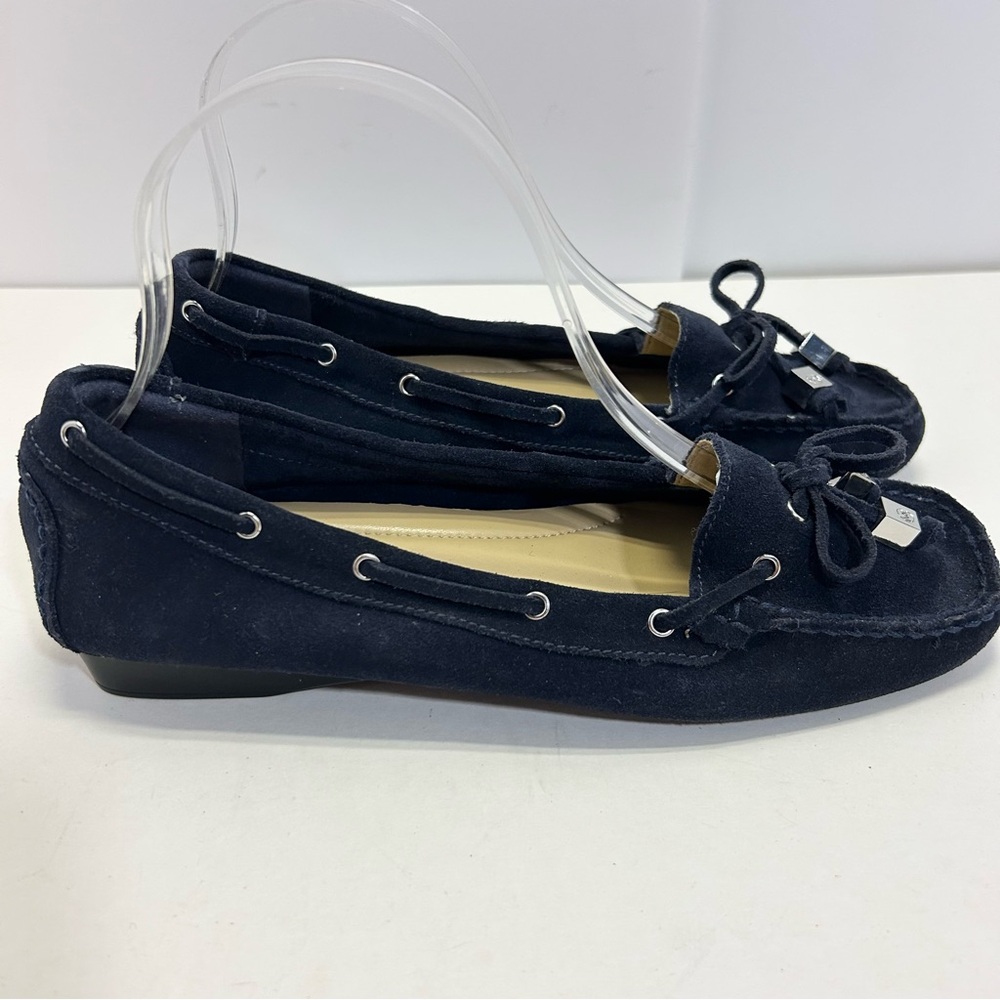 Michael Kors Navy Blue Suede Loafers Flats size 7 tassels classic